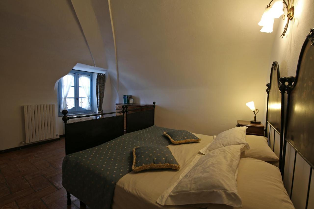 Palazzo Del Vicere Aparthotel Lezzeno Bagian luar foto