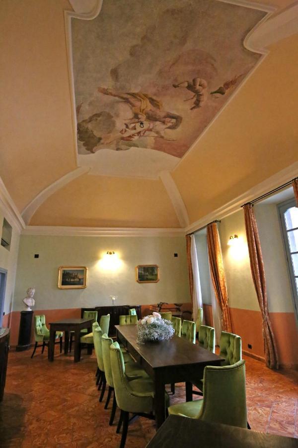 Palazzo Del Vicere Aparthotel Lezzeno Bagian luar foto