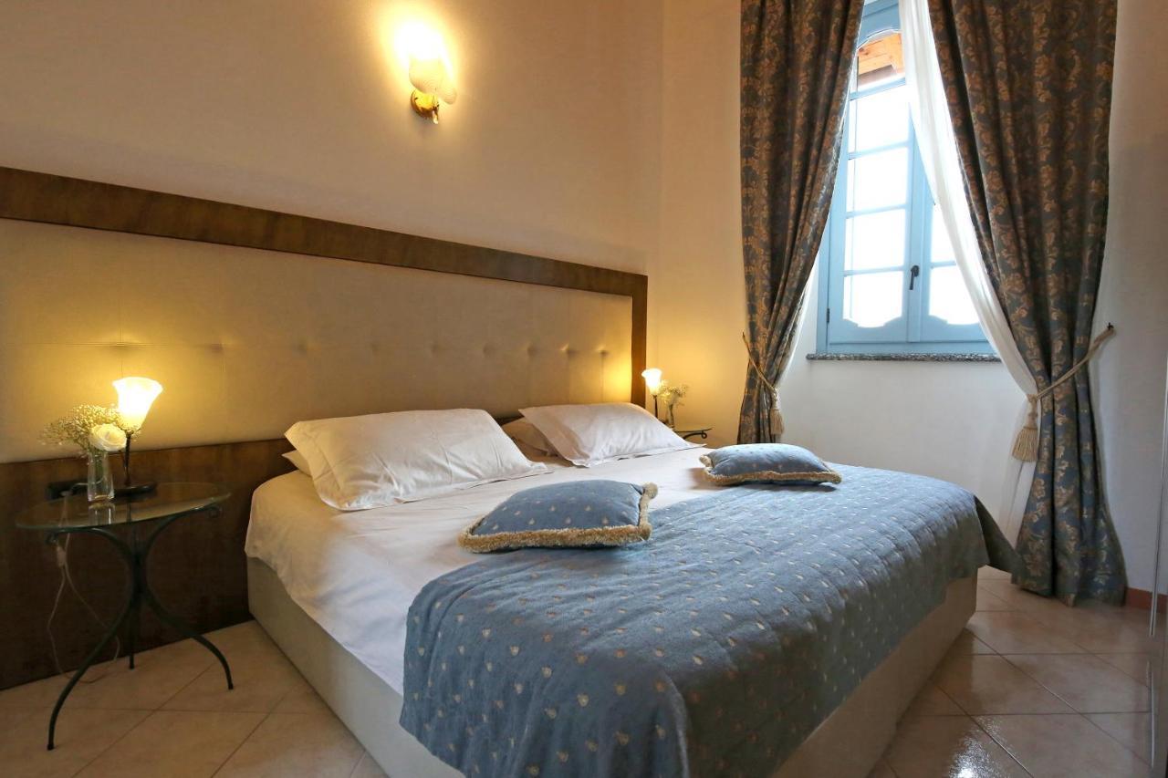 Palazzo Del Vicere Aparthotel Lezzeno Bagian luar foto